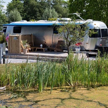 Airstream Retro Usa Caravan Earnewald Ngoại thất bức ảnh